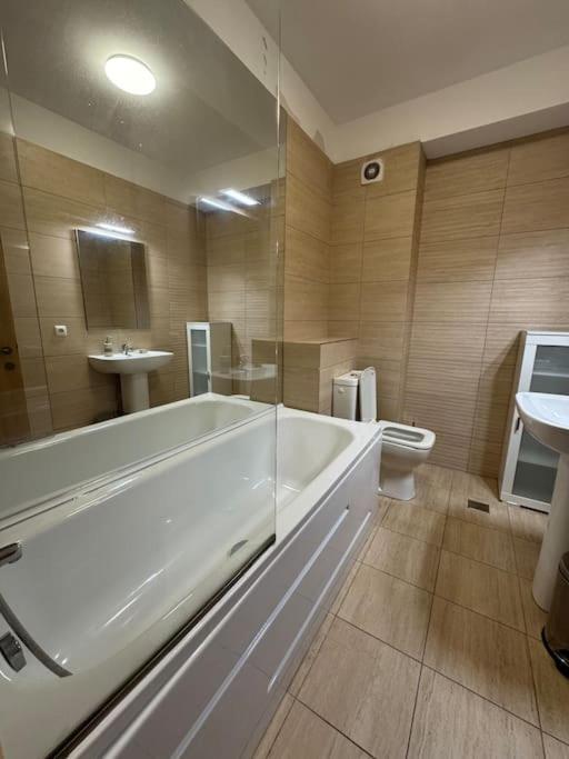 Apartment Solar 50, Private Parking, 2 Bedroom Bukareszt Zewnętrze zdjęcie